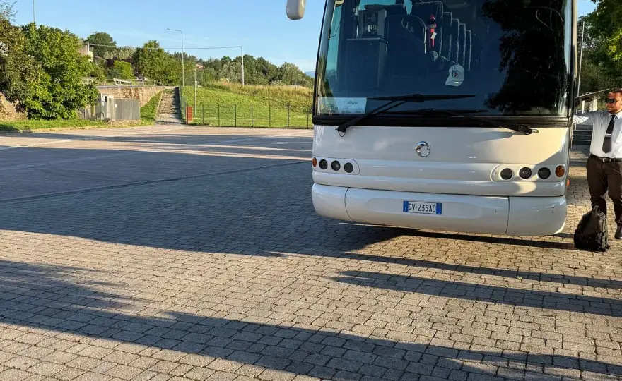 Muoversi a Ischia - Auto, bus o taxi? La guida definitiva