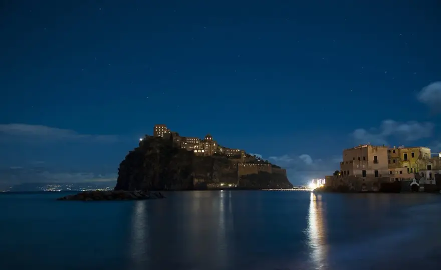 Gabriele Mattera: Ischia, arte e Castello Aragonese