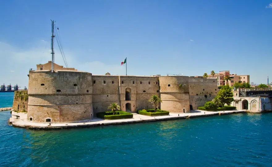 Castello Aragonese - Dove si trova e perché è speciale