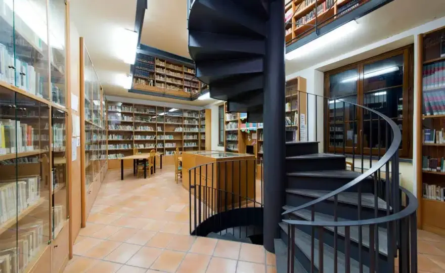 Biblioteca Antoniana Ischia - Un tesoro oltre il mare